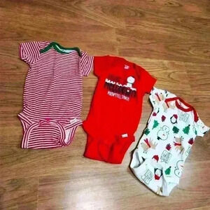 Christmas Onesies Lot, Size 3 to 6m